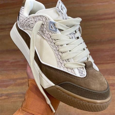 dior travis scott sneaker|travis scott jack dior b713.